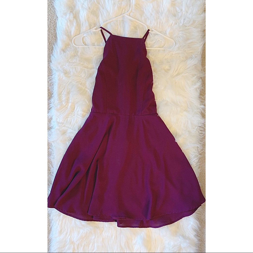 Criss-Crossed Backless Dress — Forever 21